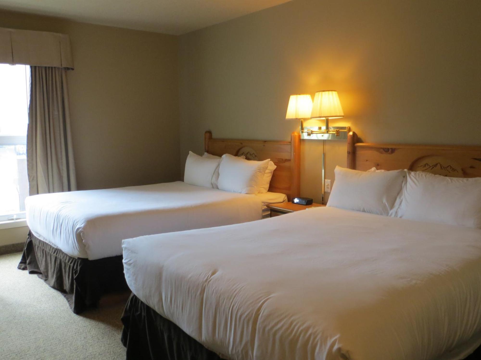 Waterton Lakes Lodge Resort Номер фото